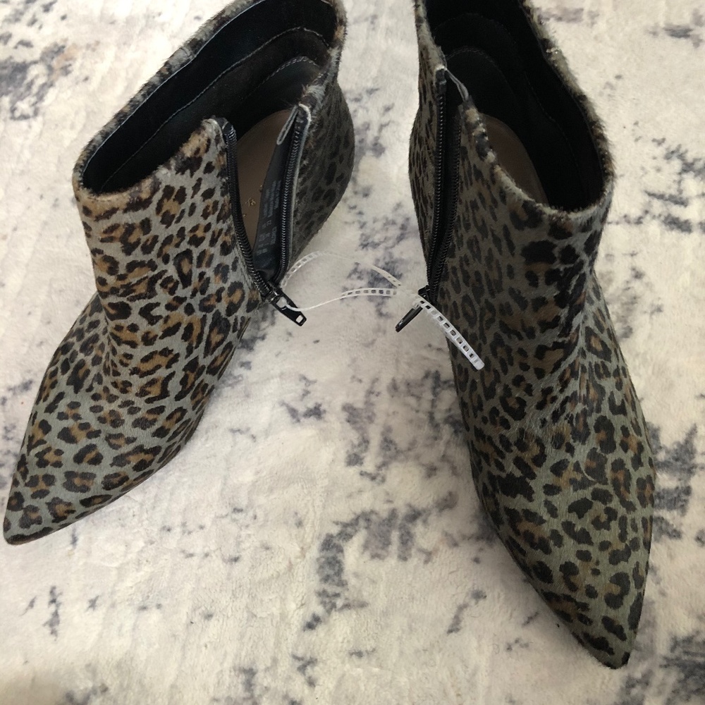 Preston & York Dolores Calf Hair Ankle Booties Gray Leopard